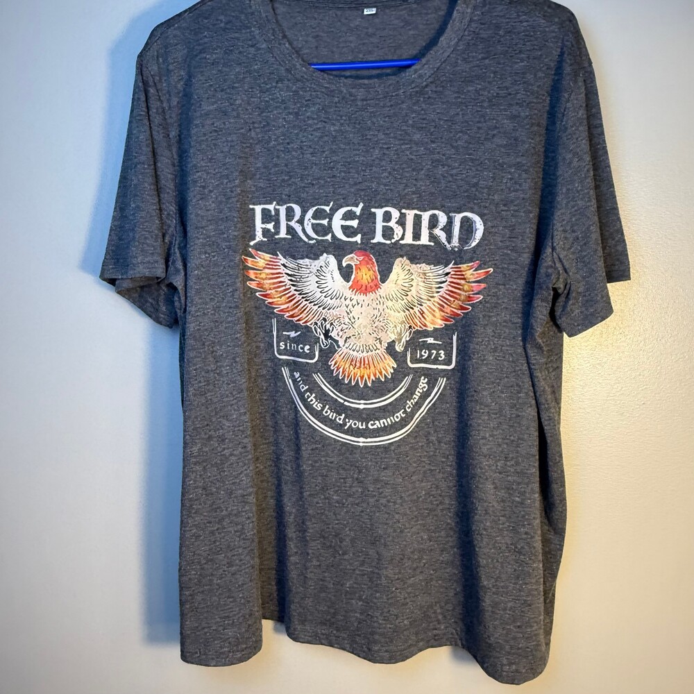 Free Bird Graphic Tee Shirt Eagle Wings Vintage Style Gray Unisex Size 2XL